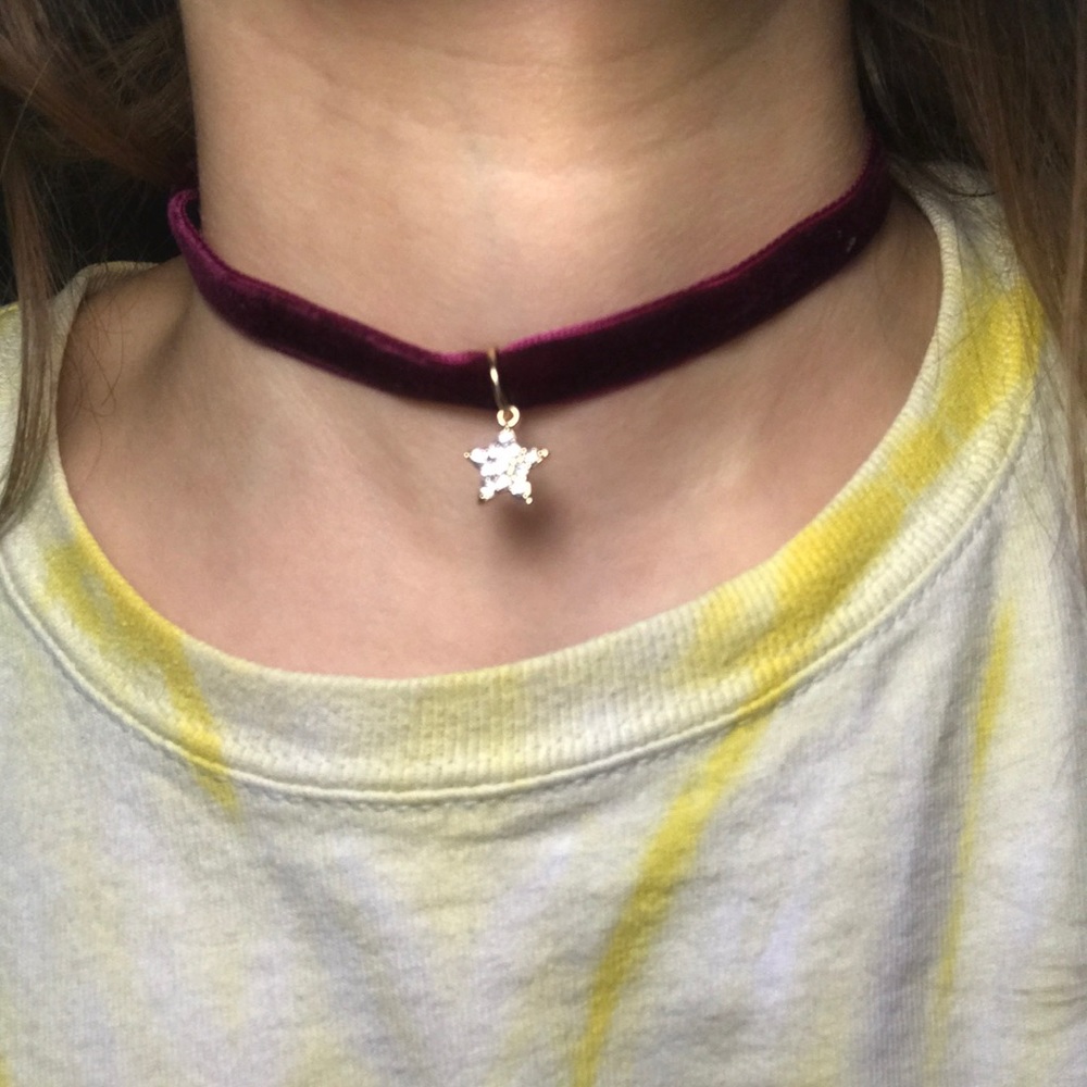 Star and velvet choker necklace